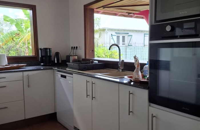 Vente Maison 107m&sup2; 6 pièces Sainte Rose