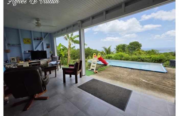 Vente Maison 94m&sup2; 4 pièces Bouillante
