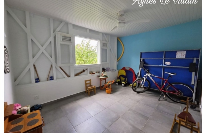 Vente Maison 94m&sup2; 4 pièces Bouillante