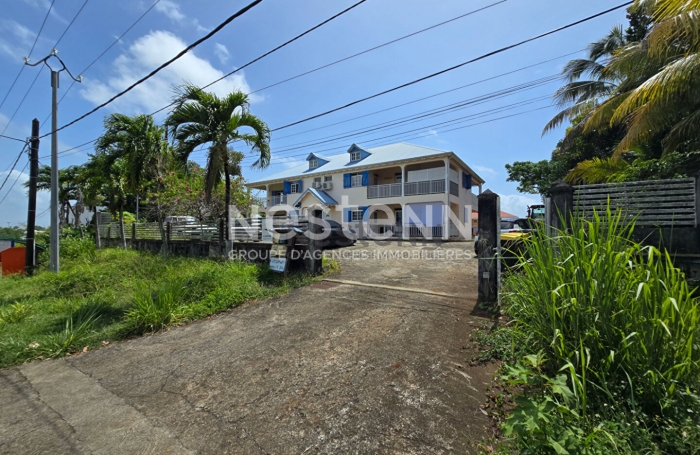 Vente Immeuble 252m&sup2; Goyave