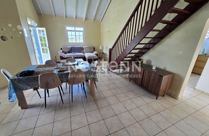 Vente Immeuble 252m&sup2; Goyave