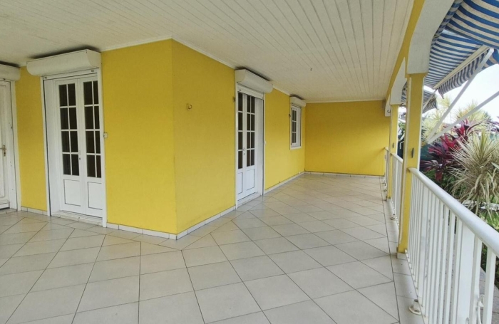 Location Maison 89.85m&sup2; 4 pièces Sainte Rose
