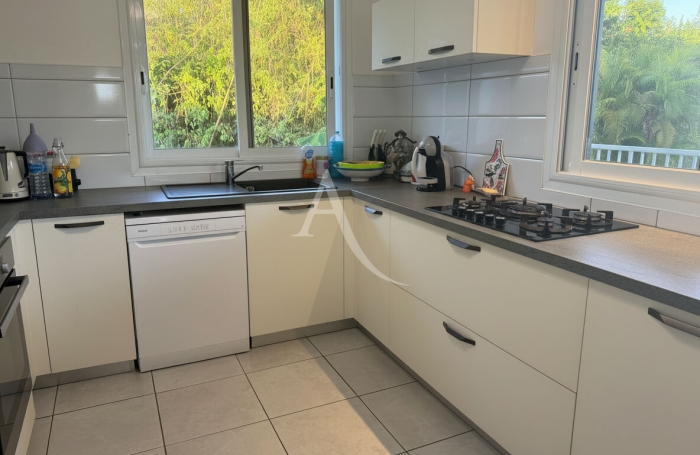 Vente Maison 184m&sup2; 6 pi&egrave;ces Saint Fran&ccedil;ois