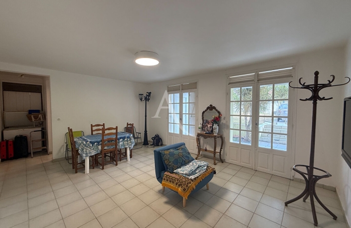 Vente Maison 184m&sup2; 6 pi&egrave;ces Saint Fran&ccedil;ois