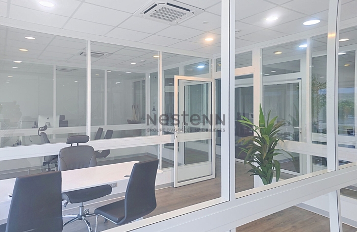 Location Bureaux 12m&sup2; 1 pi&egrave;ce Baie Mahault