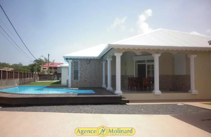 Location Maison 111m&sup2; 4 pièces Petit-Bourg