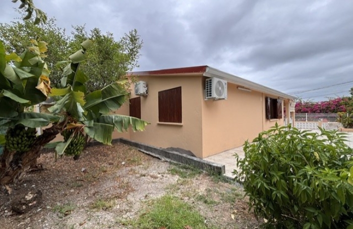 Maison individuelle spacieuse &agrave; Petit-Bourg !