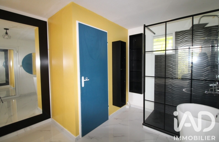 Vente Appartement 56m&sup2; 2 pièces Sainte Rose