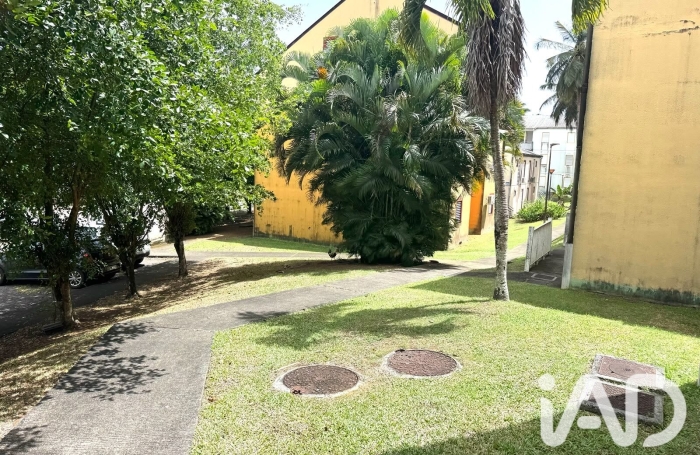 Vente Appartement 56m&sup2; 2 pièces Sainte Rose