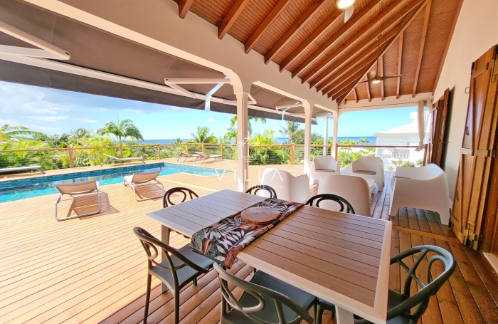 SUPERBE VILLA VUE MER 4 CHAMBRES+BUREAU - PISCINE - DESHAIES