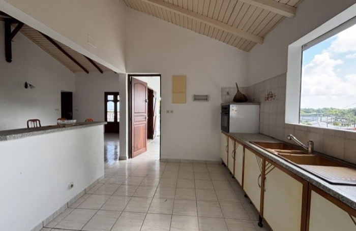 Coup de coeur aux Abymes avec votre agence LONGFORT Immobilier