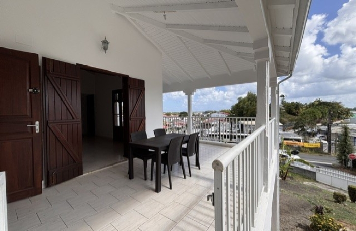 Coup de coeur aux Abymes avec votre agence LONGFORT Immobilier