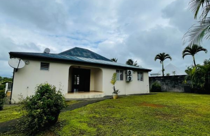 Location Maison 97170
