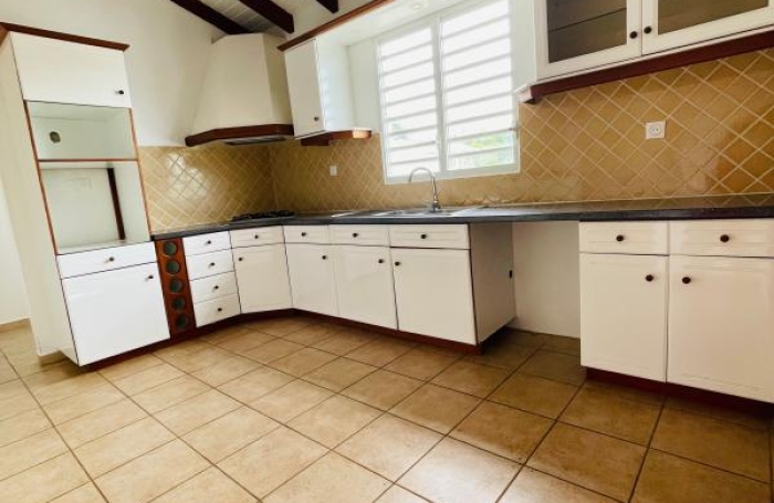 Location Maison 111.37m&sup2; 4 pièces Petit-Bourg