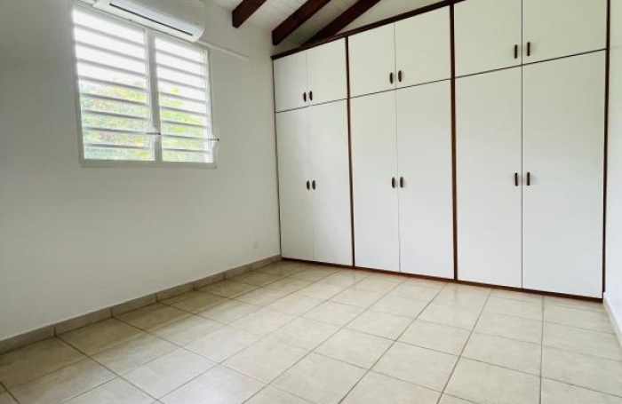 Location Maison 111.37m&sup2; 4 pièces Petit-Bourg
