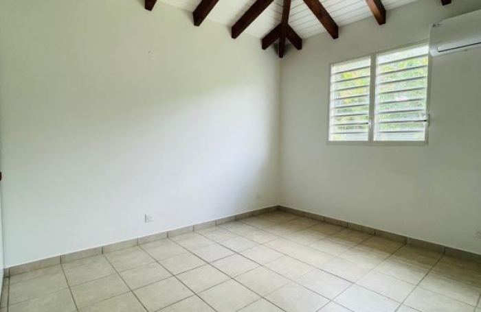 Location Maison 111.37m&sup2; 4 pièces Petit-Bourg
