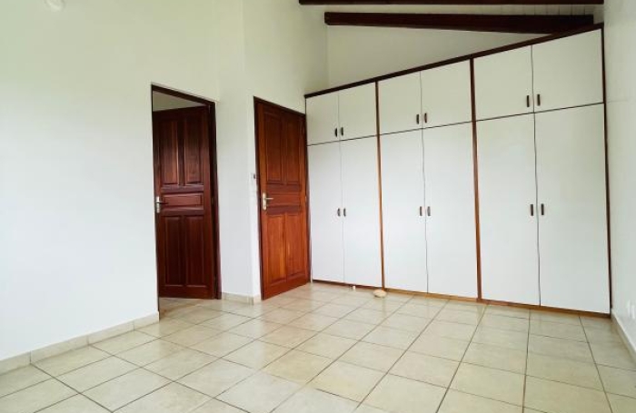 Location Maison 111.37m&sup2; 4 pièces Petit-Bourg
