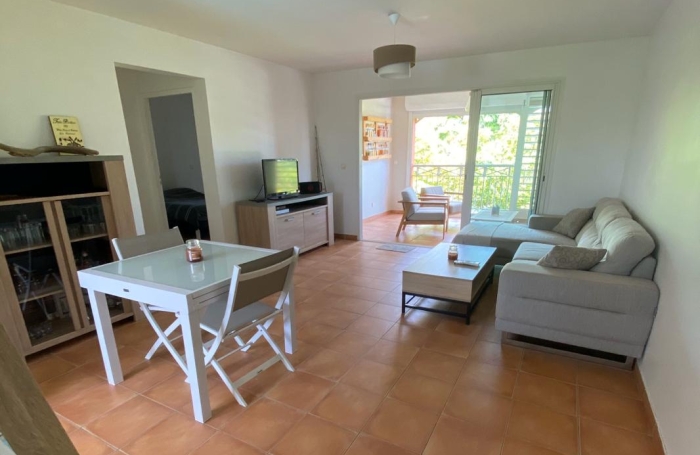 Location F3 meubl&eacute; avec 2 salles de bains