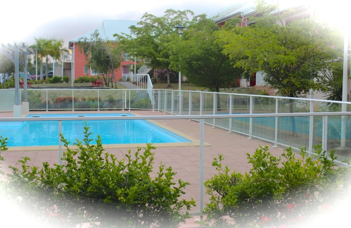 Location F3 meubl&eacute; avec 2 salles de bains