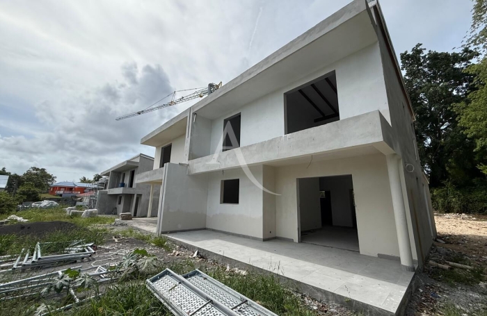 Vente Maison 95m&sup2; 4 pi&egrave;ces Le Moule