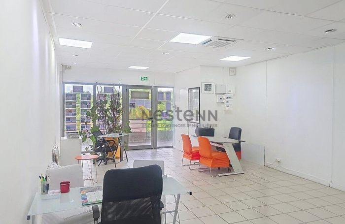 Location Bureaux 62.5m&sup2; Baie Mahault
