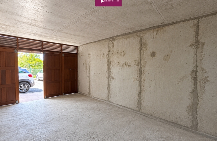 Location Entrepot 97190