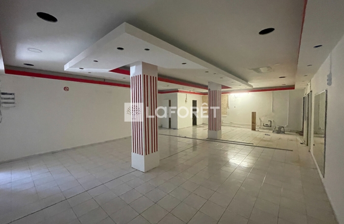 Vente Immeuble 180m&sup2; 4 pi&egrave;ces Pointe-&agrave;-Pitre