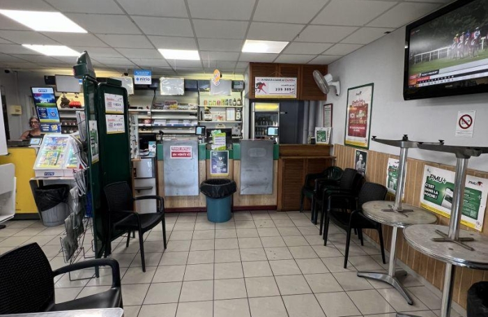 Vente Fonds de commerce 65m&sup2; Gourbeyre