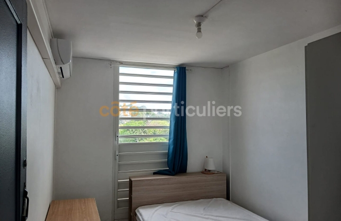 Vente Appartement 60.14m&sup2; 4 pi&egrave;ces Les Abymes