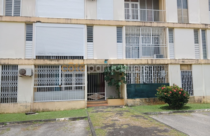 Vente Appartement 60.14m&sup2; 4 pi&egrave;ces Les Abymes