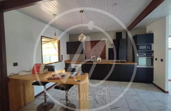 Location Maison 96.27m&sup2; 4 pièces Baie Mahault