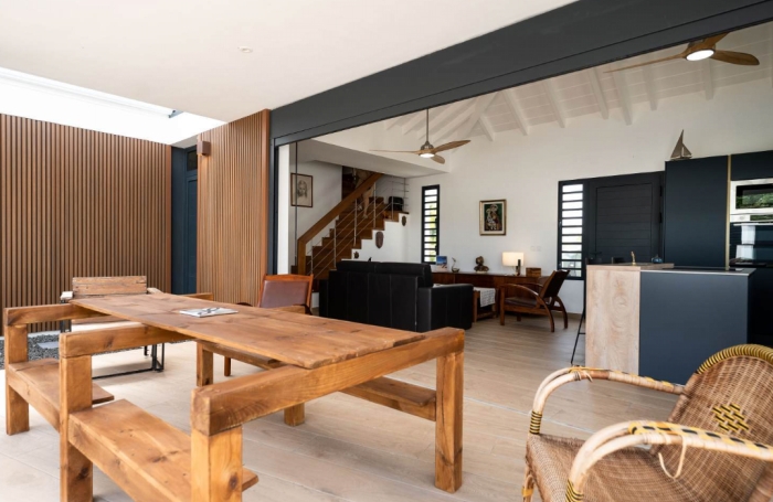 VILLA D'ARCHITECTE   PORT-LOUIS | 94 m2 | PISCINE | MEUBL&Eacute;E