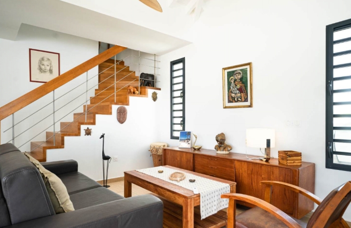 VILLA D'ARCHITECTE   PORT-LOUIS | 94 m2 | PISCINE | MEUBL&Eacute;E