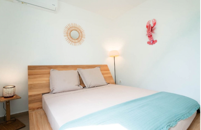 VILLA D'ARCHITECTE   PORT-LOUIS | 94 m2 | PISCINE | MEUBL&Eacute;E