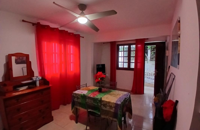 Vente Maison 215m&sup2; 12 pièces Gosier