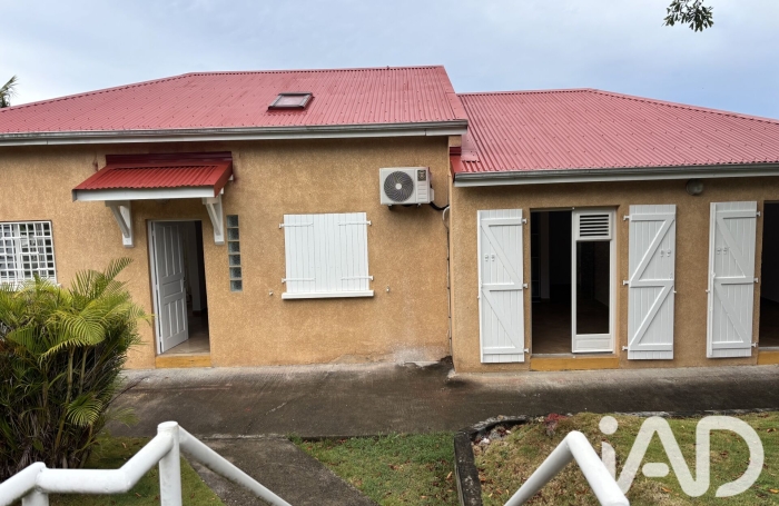Location Maison 97160