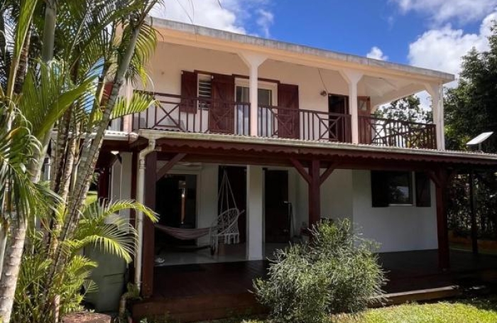 Location Maison 125.4m&sup2; 7 pièces Lamentin