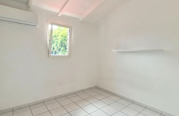 Location Maison 125.4m&sup2; 7 pièces Lamentin