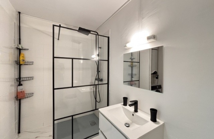 Studio &agrave; louer sur Pointe &agrave; Pitre en colocation