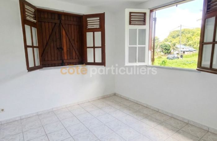 Vente Maison 112m&sup2; 4 pi&egrave;ces Les Abymes