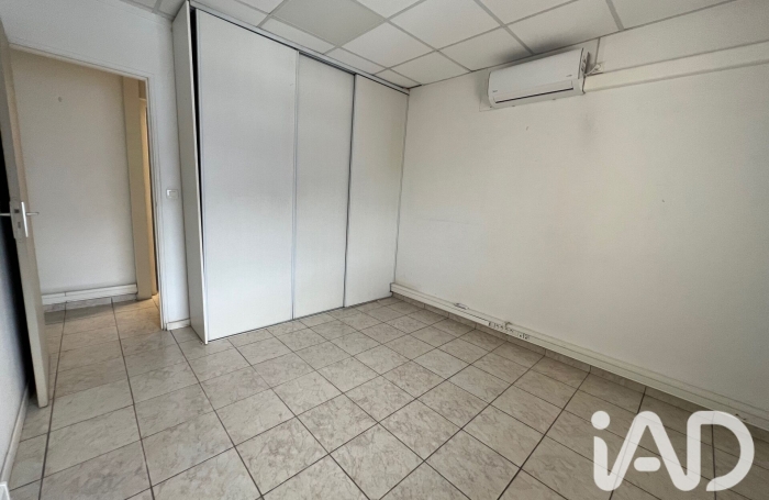 Vente Local commercial 45m&sup2; Baie Mahault