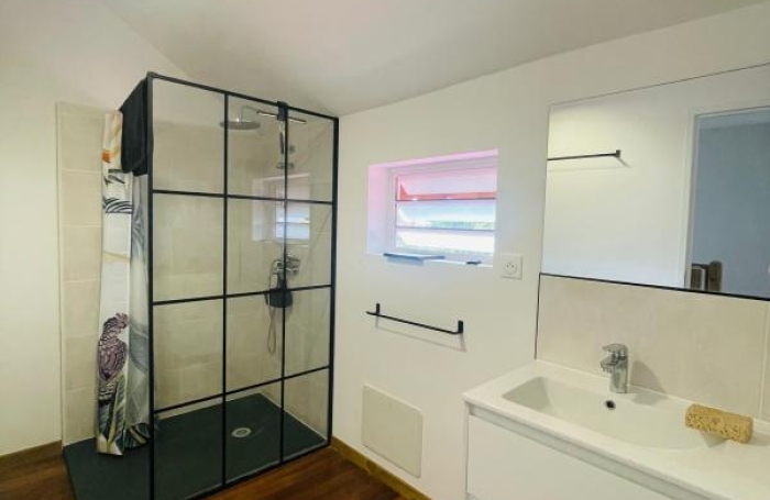 Location Maison 186.87m&sup2; 6 pièces Saint Claude