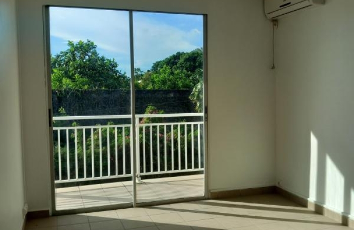 Location Appartement 179m&sup2; 5 pièces Basse-Terre