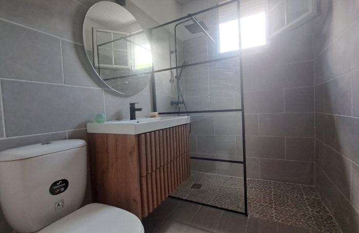 Gourbeyre (Bisdary)-Belle maison individuelle T5