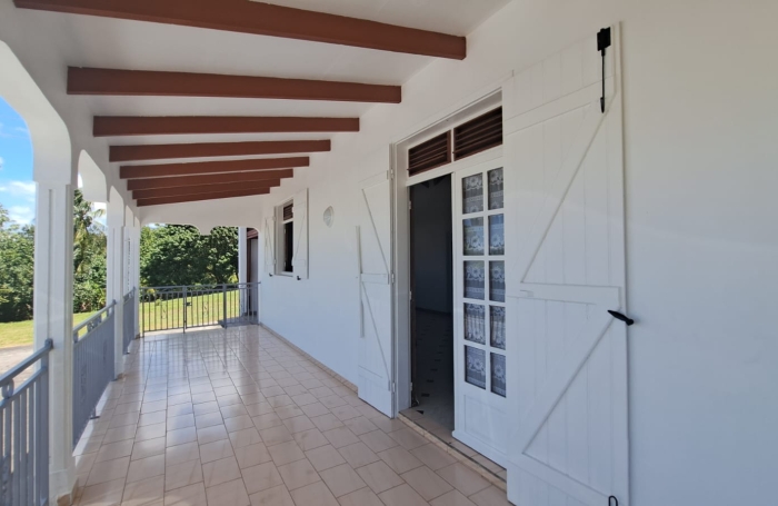 Gourbeyre (Bisdary)-Belle maison individuelle T5