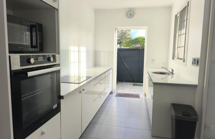 LOCATION T2 meubl&eacute; avec jardin EAU - EDF - Jardin inclus dans le loyer - 1150&euro;