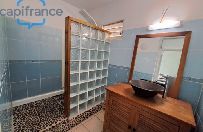 Vente Appartement 86m&sup2; 5 pièces Petit-Bourg