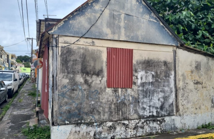 Vente Maison 80m&sup2; 2 pièces Basse-Terre