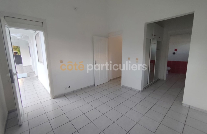 Location Maison 119.9m&sup2; 4 pi&egrave;ces Les Abymes