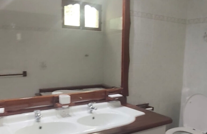 Location Appartement 118m&sup2; 4 pi&egrave;ces Baie Mahault